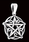21,5 mm. Vackert Pentagram halsband i Äkta silver.