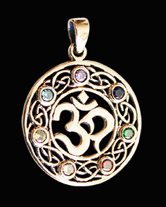 Ohm-smycke / Aum halsband. Chakra halsband i brons.
