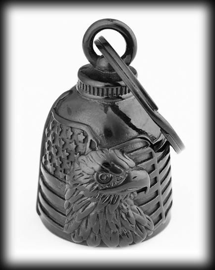 AMERICAN EAGLE Guardian bell smycke i svart stål. 