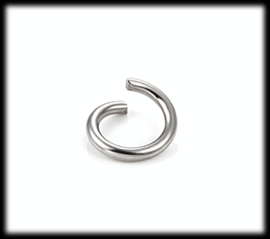 8 mm. Smyckes ring i rostfritt stål