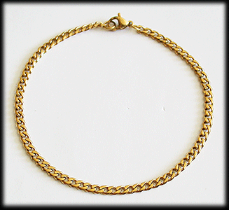 3.6 mm. Guldpläterat stålarmband.