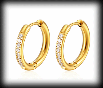 2.2 mm. Små söta guldpläterade stålörhängen med bling.