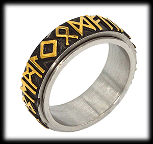 7.8 mm. Guldpläterad spinner ring med runraden.
