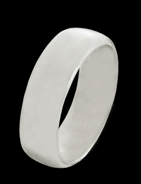 7 mm. Slät välvd ring i Äkta silver.