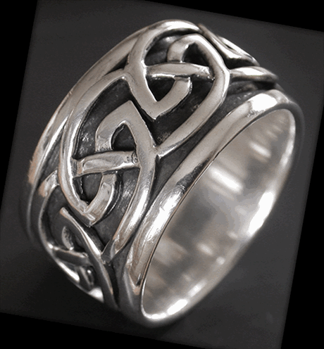 Fet keltisk spinner ring.