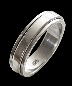 5.2 mm. Slät spinner ring / stressring i Äkta silver..