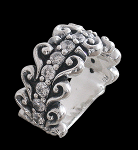 Elegant Bling-ring.