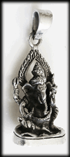 Hängsmycke Ganesh i Äkta silver.