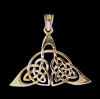 Keltiskt triangel hängsmycke i brons.