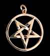 38 mm. Pentagram hänge i brons.