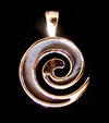 Bronshalsband med spiral.