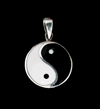 16 mm. Yin & Yang hänge i Äkta silver.