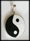 30 mm. Yin & Yang hänge i Äkta silver.