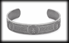 Livets träd armband i grått rostfritt stål.