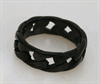 Pansarlänk ring i svart stål.