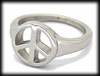 Pentagram ring i rostfritt stål.