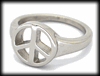Liten Peace ring i rostfritt stål.