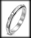6 mm. Mönstrad spinner ring i rostfritt stål..
