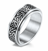7.7 mm. Spinner ring med keltiskt mönster.