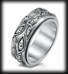9 mm. Spinner ring i rostfritt stål. Det allseende ögat.