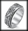 9 mm. Spinner ring i rostfritt stål. Det allseende ögat.