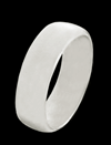 6 mm. Slät välvd ring i Äkta silver.